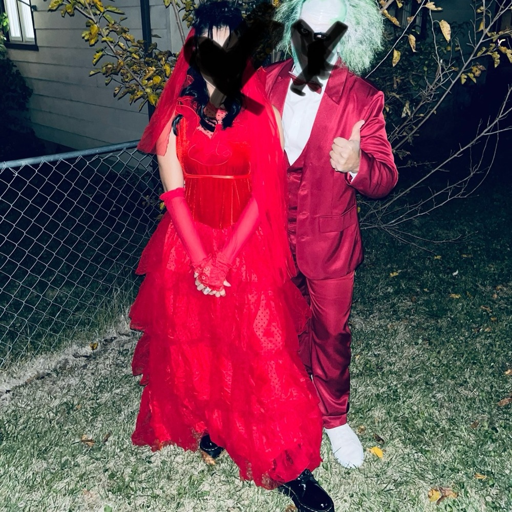 Lydia Deetz Costume